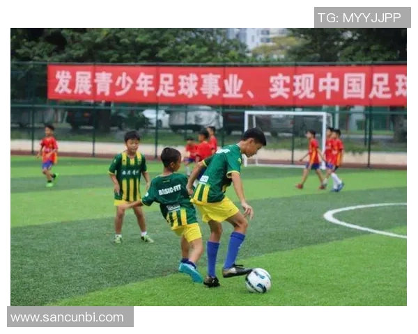 广州教练足球:培养青少年足球人才的创新模式与发展前景分析 广州教练足球:培养青少年足球人才的创新模式与发展前景分析