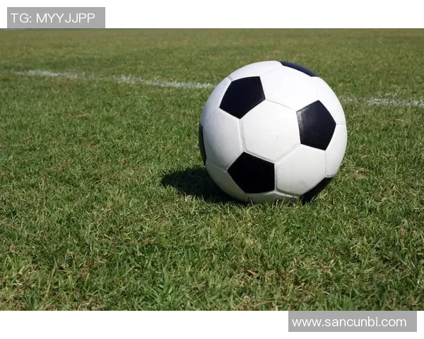 牛皮的足球：探讨传统与现代运动器材的结合与发展