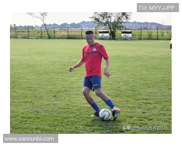 老郑侃足球：深入解析当下足球战术与球员表现的独特视角与见解